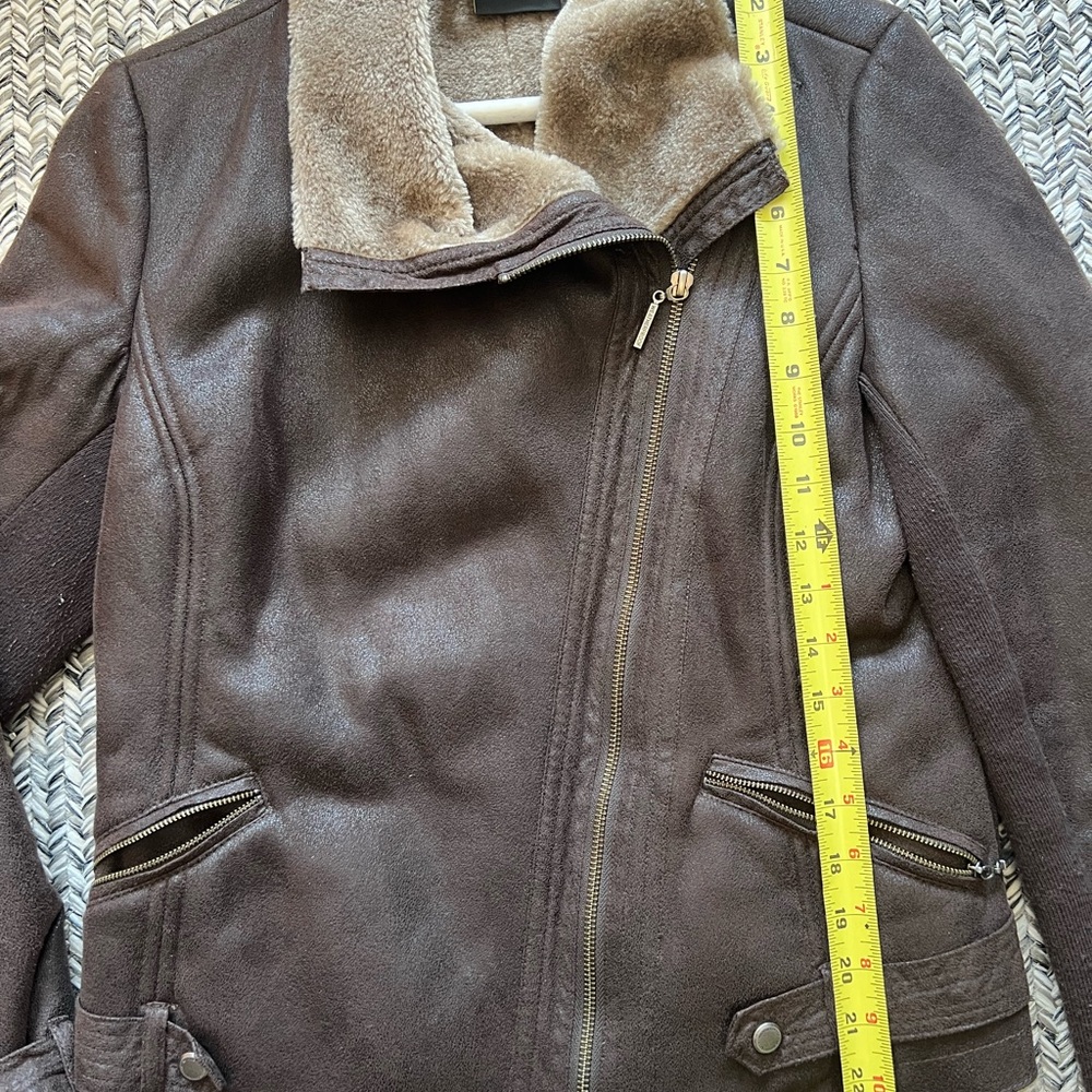 Weatherproof Medium Size, Polyester Blend Brown J… - image 3